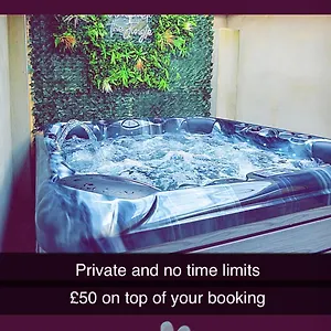 Esterville 1 And 2 Bedrooms Hot Tub Availability Apartment Belfast